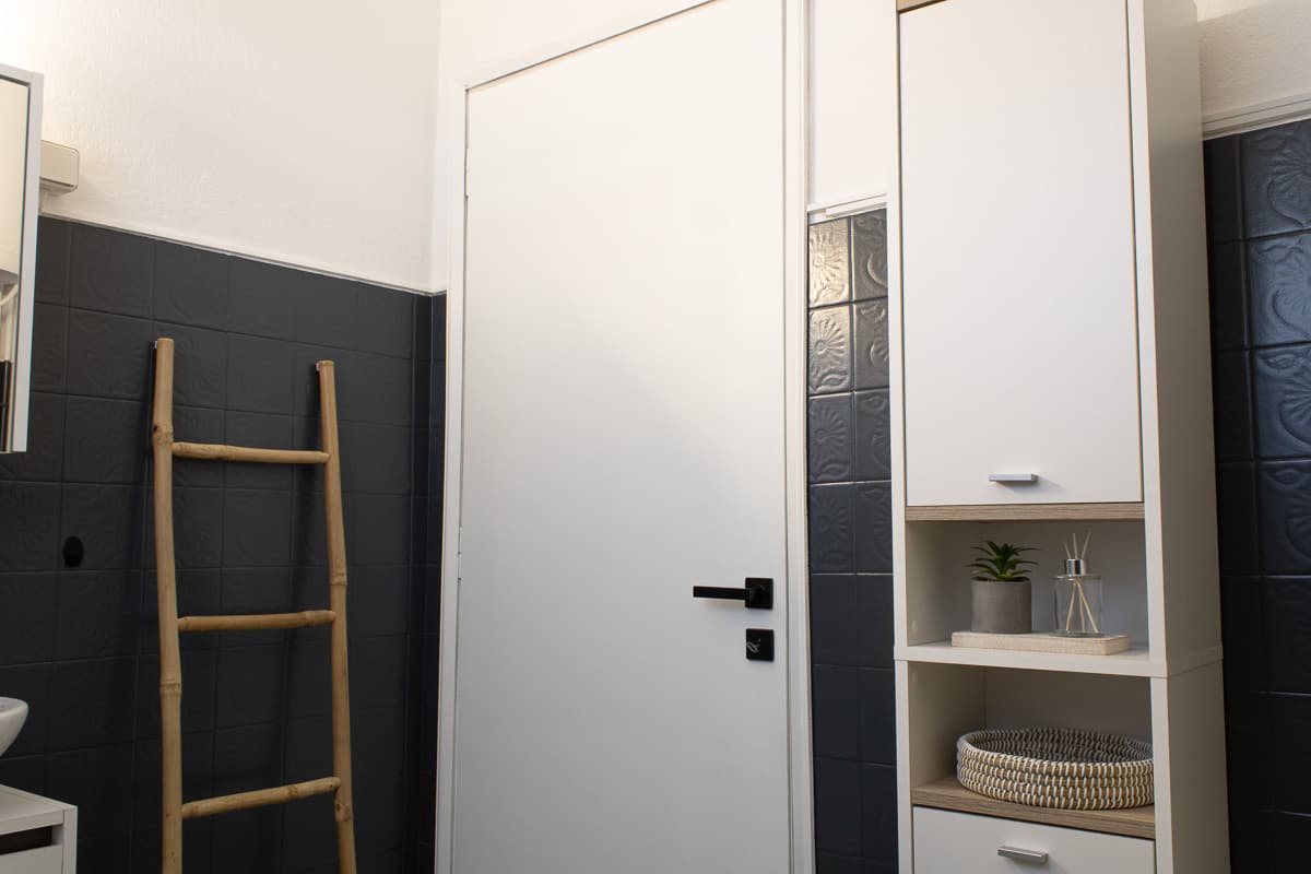 Bright bathroom with minimalist design near Thasos Greece stay
