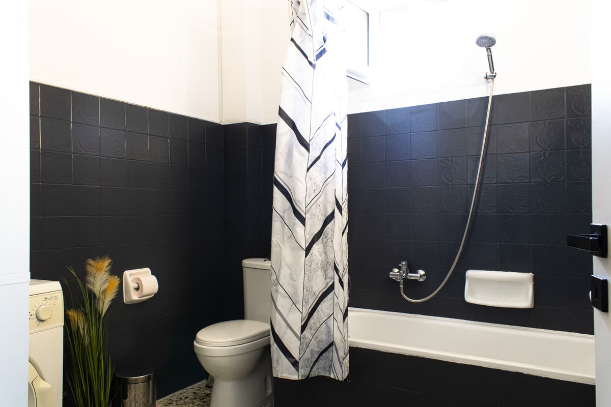 Stylish bathroom in family friendly accommodation near Xanthi